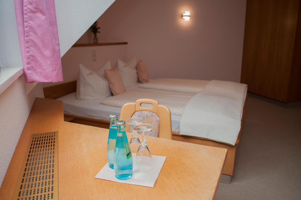 Waldfrieden Waldheim Hotel Bagian luar foto