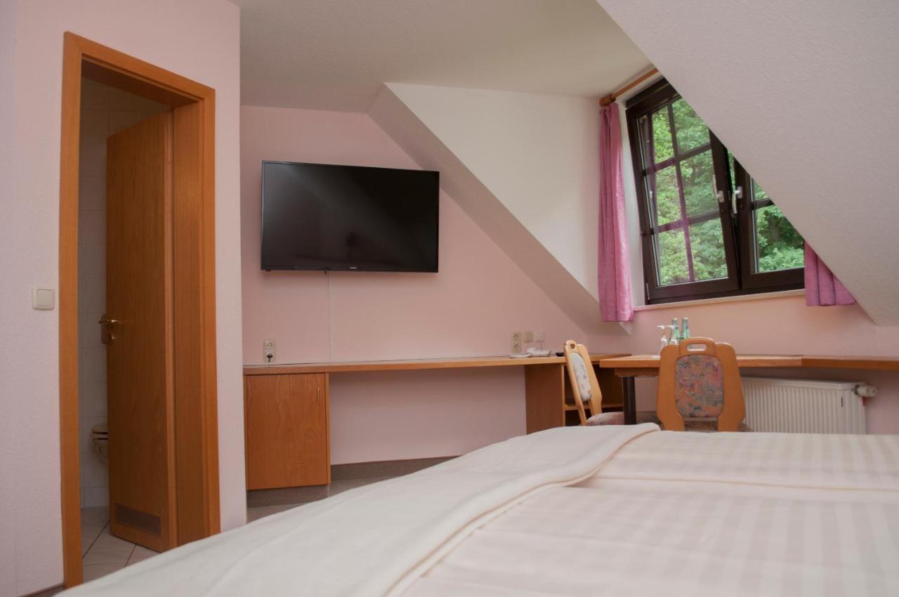 Waldfrieden Waldheim Hotel Bagian luar foto