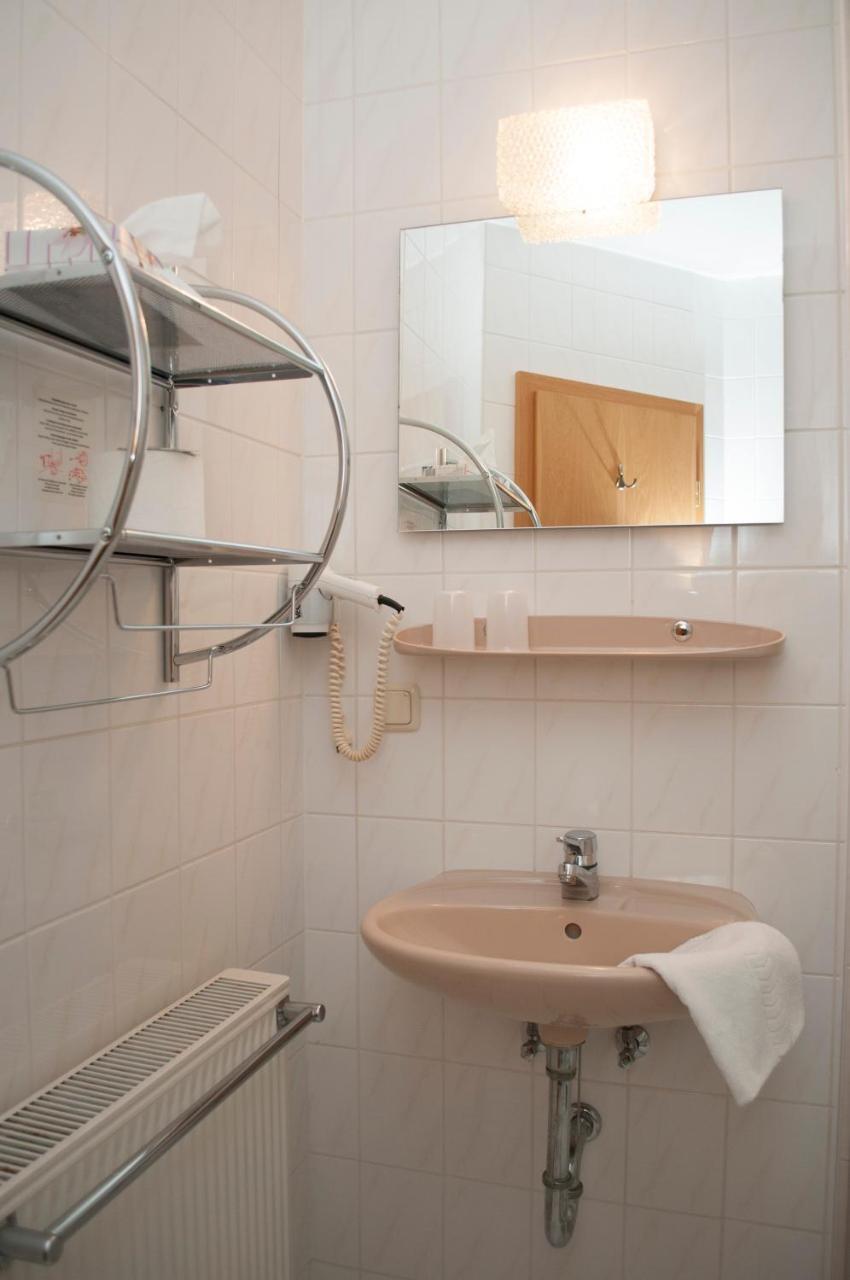 Waldfrieden Waldheim Hotel Bagian luar foto